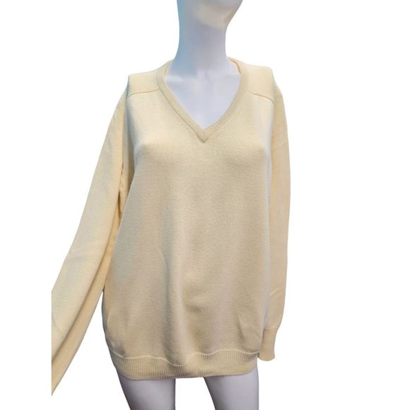 LL Bean Yellow V Neck Sweater Sz XL Cotton Soft Classic Fall Winter - Picture 2 of 10